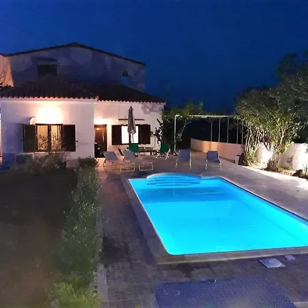 Holiday home Villa Skouteli Private Pool & 400M From The Sea Kolymbari